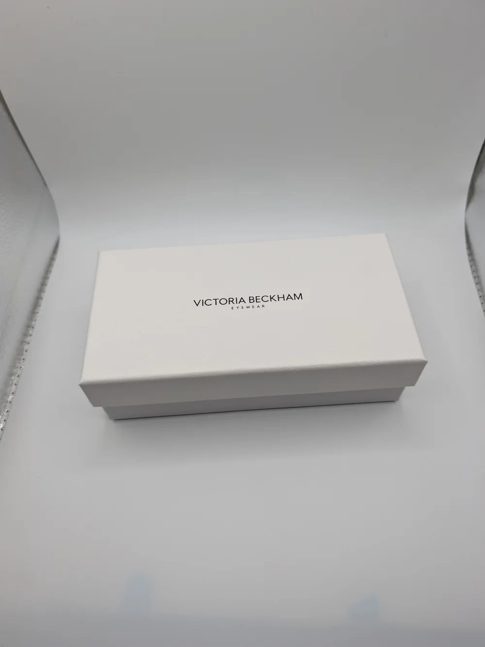 NWT Victoria Beckham VB2661 Eyeglasses Frames Tortoise Gold Chain Temples New